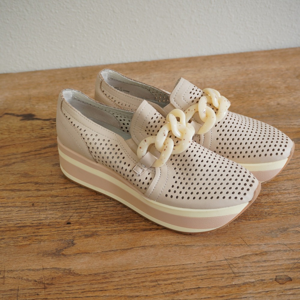 Dolce Vita Size 7 Slip On Beige Perforated Leather Platform Loafers Chain Link